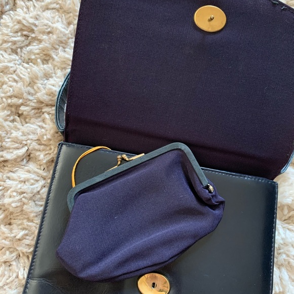 VINTAGE purse - Picture 3 of 4